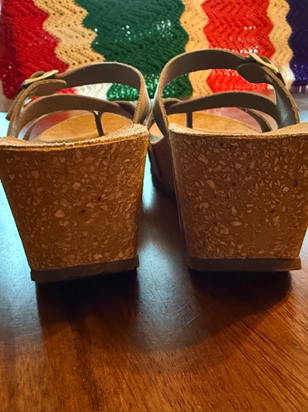Marina Luna Taupe Strappy Toe-Loop Sandals with Buckle *LIKE NEW* - Picture 4 of 6